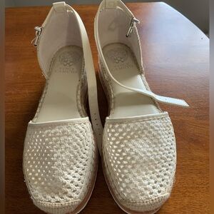 Vince Comuto Binettie Platform Espadrille (Women Size 7)